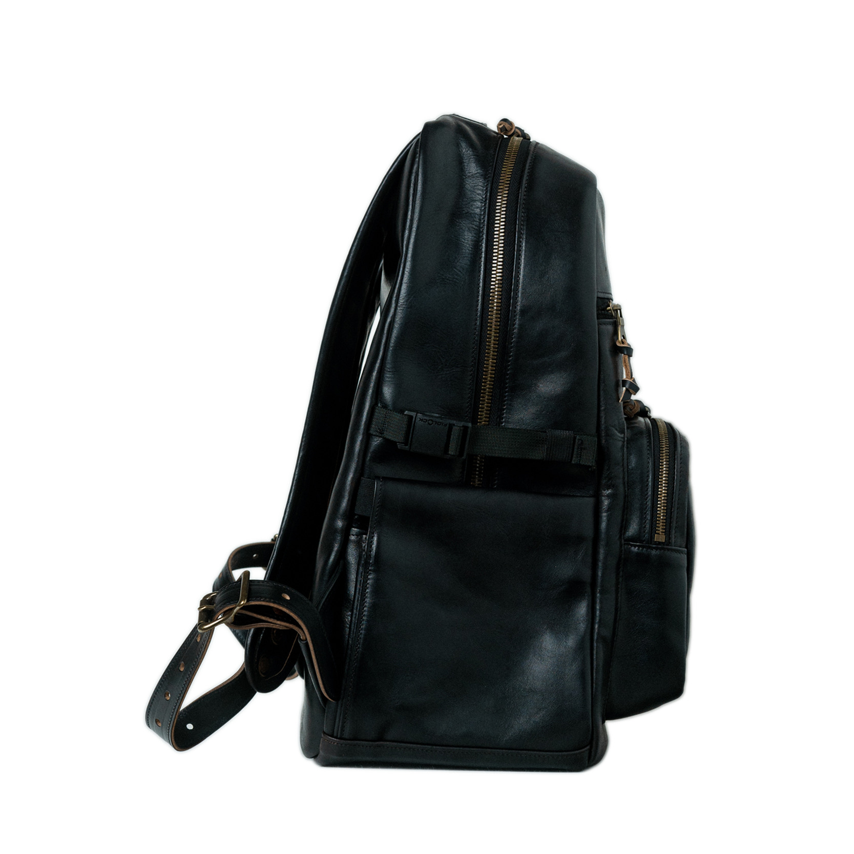 Field Pack - Tumbled Black Chromexcel Horsehide