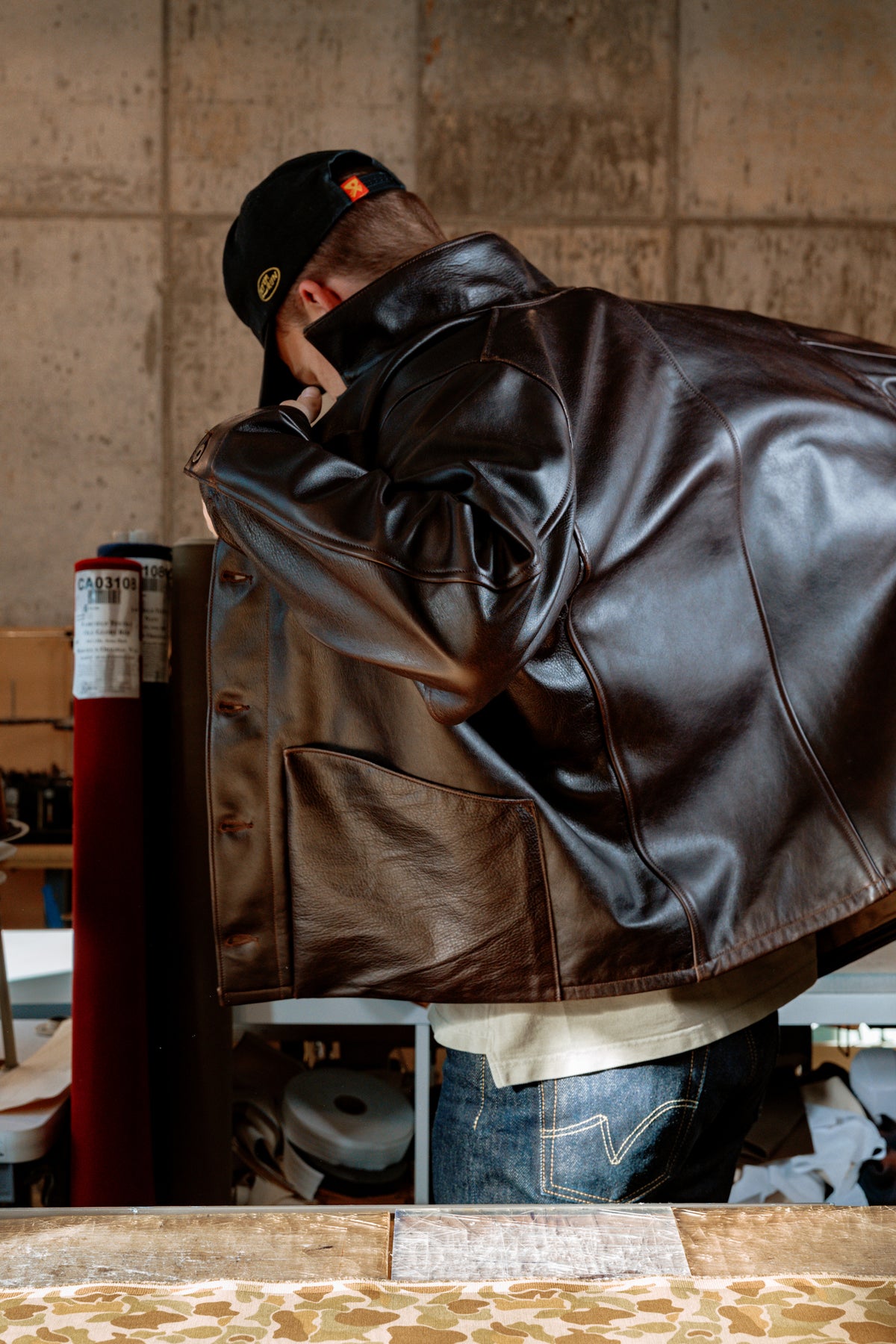 Amos Chore Coat - Espresso Pinnacle Horween Horsehide