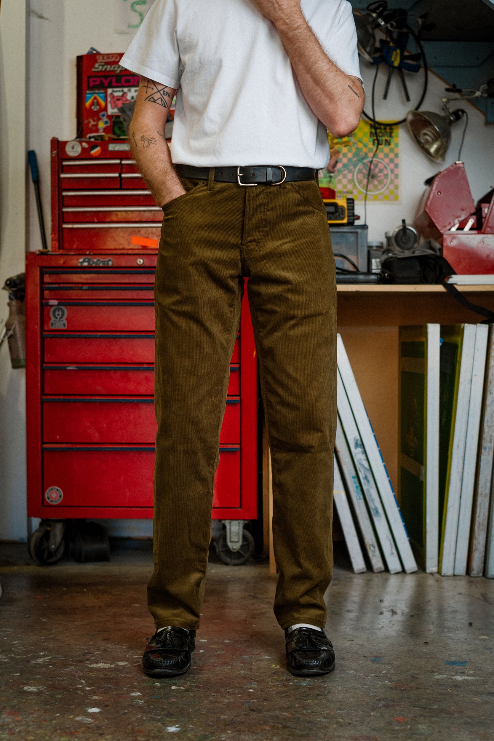 Stratton Straight Fit - Olive Corduroy