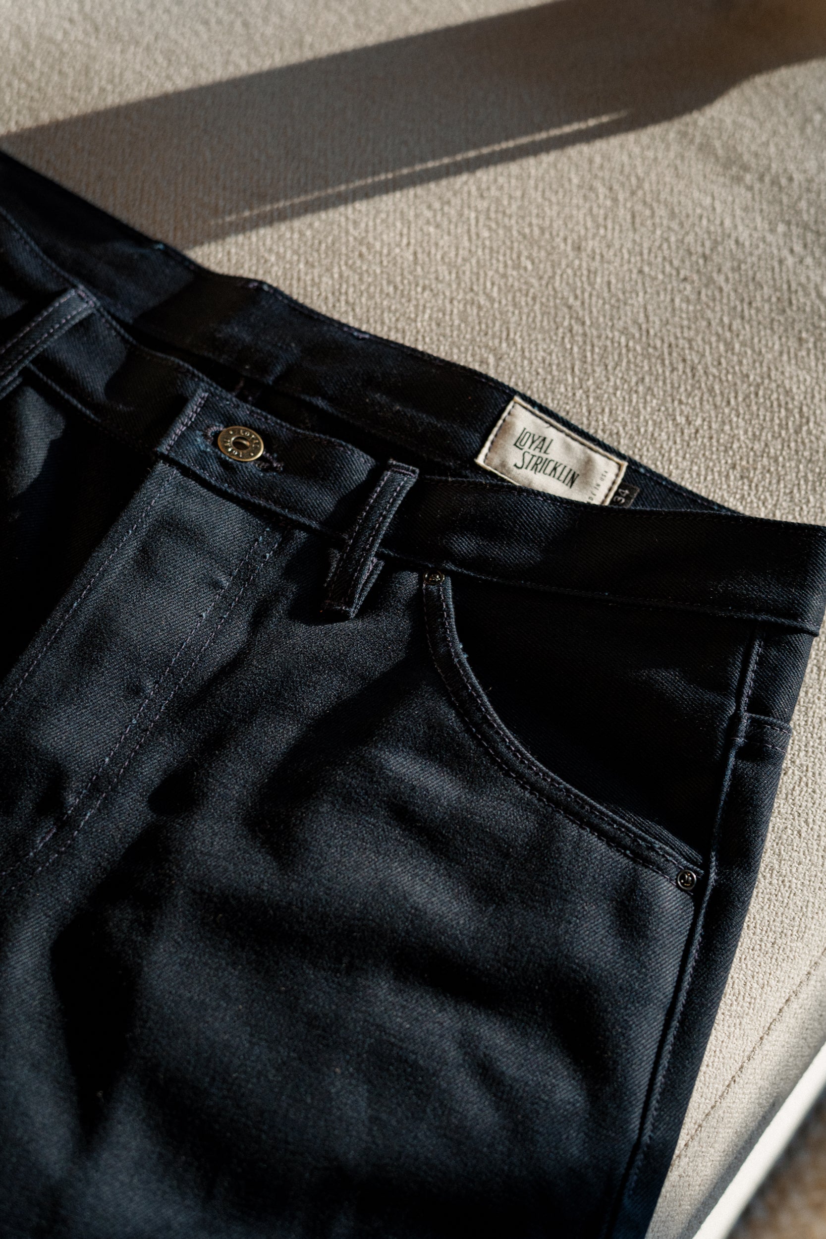 Stratton Straight Fit Jeans - 14oz American Selvedge - Indigo / Black
