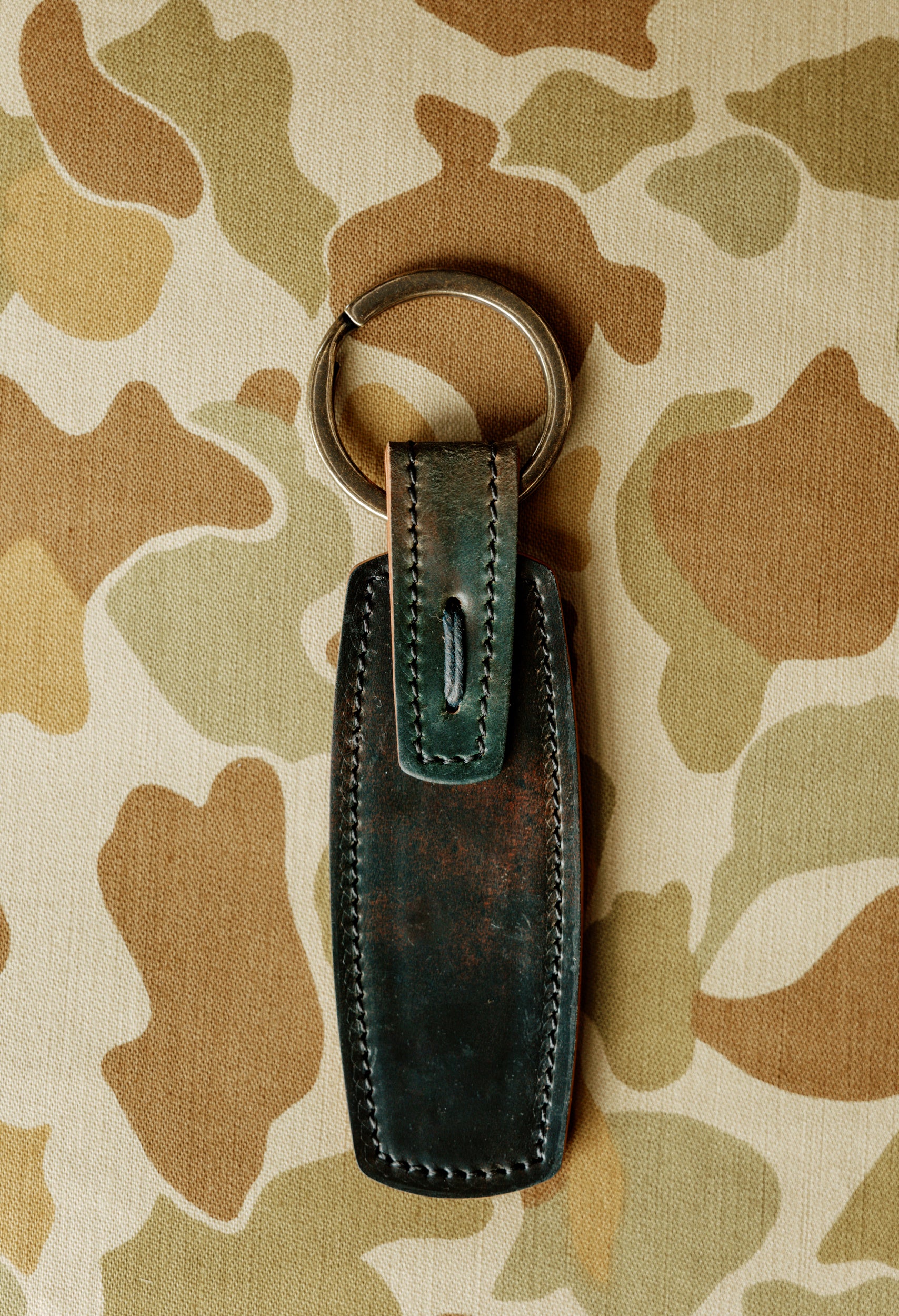 Rover Key Ring - Marbled Black Horween Shell Cordovan