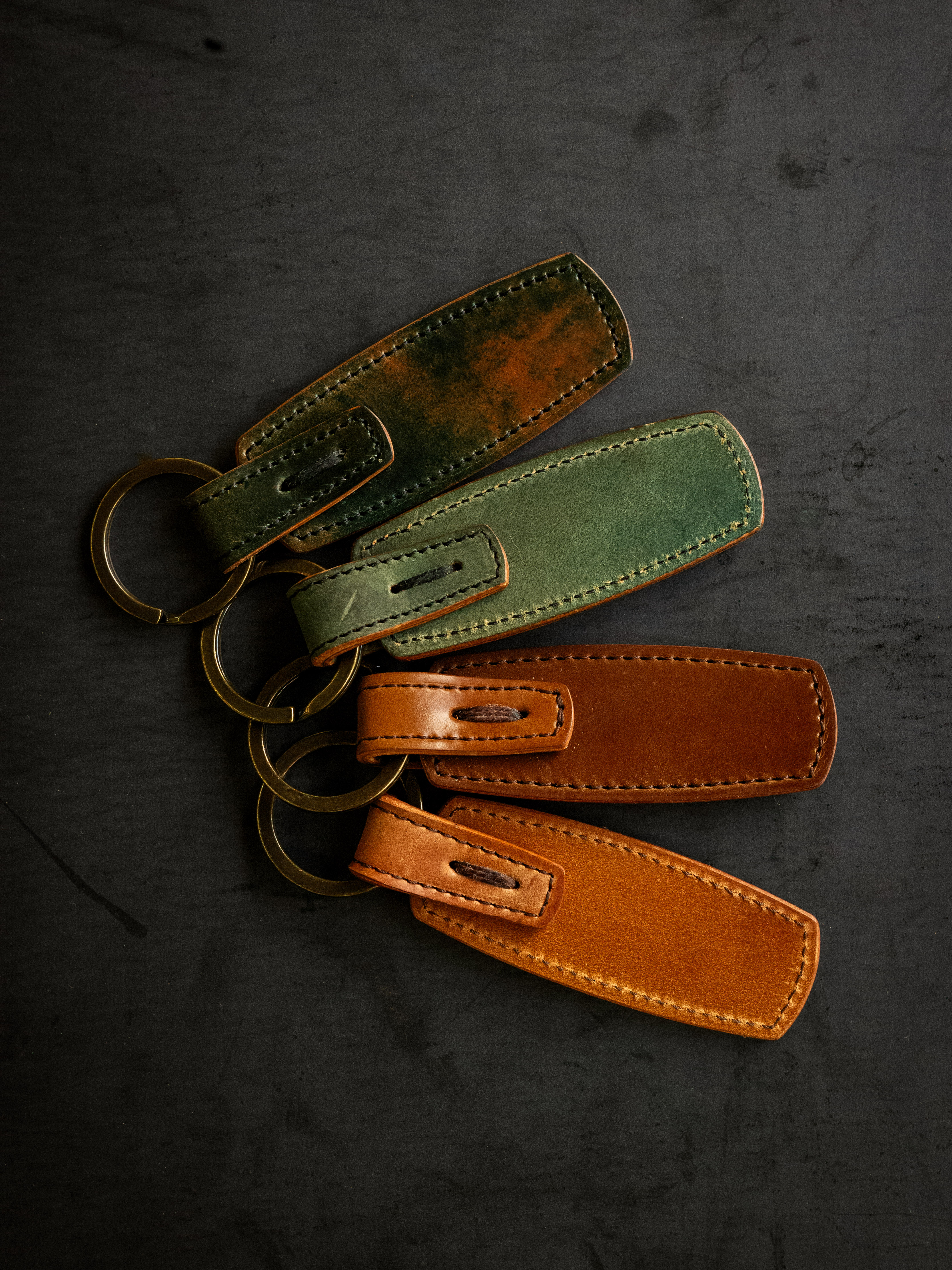 Rover Key Ring - Reverse Black Horween Shell Cordovan