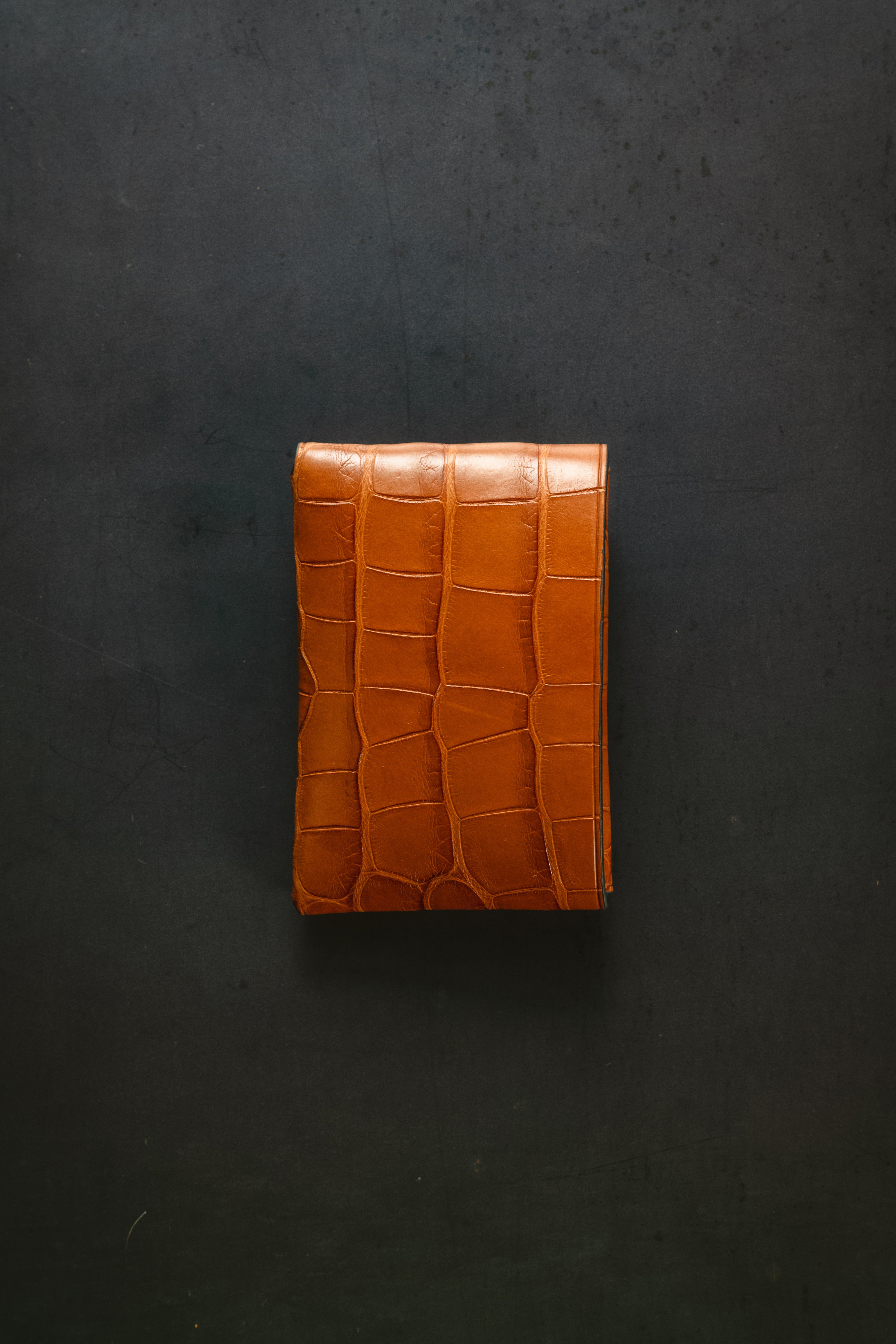 Johnny Slim - Cognac American Alligator - Option A